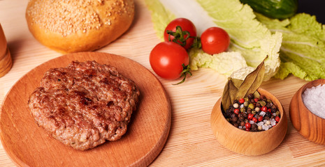 bread with tomato and basil