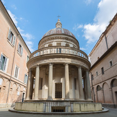 Fototapeta na wymiar Tempietto built by Donato Bramante in Rome, Italy