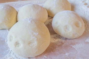 Dough and umka for cooking according to an old recipe.