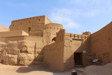 Narin Castle in the town of Meybod, Iran. Narin Castle is a mud-brick fort in the town of Meybod, Iran. This building dating back to the period before the advent of Islam to Iran