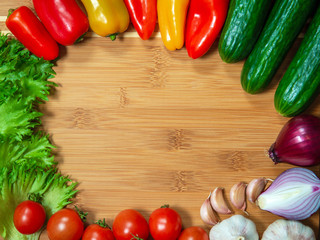 Obraz na płótnie Canvas Vegetables on the cutting Board
