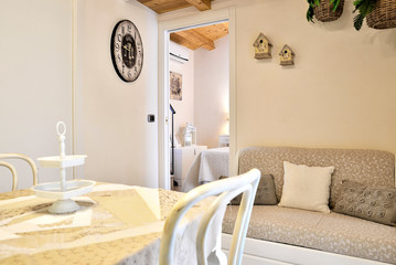 Appartamento con arredamento romantico - Shabby-chic © Gioco