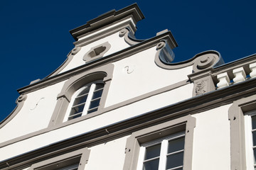 Fototapeta na wymiar Unterer Mittelrhein, Linz, Altes Wohnhaus