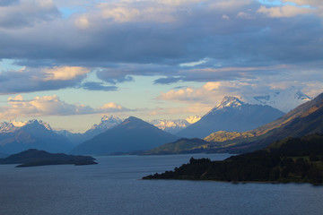 Fototapeta na wymiar View from Bennetts Bluff Lookout, Lake Wakatipu, South Island, New Zealand