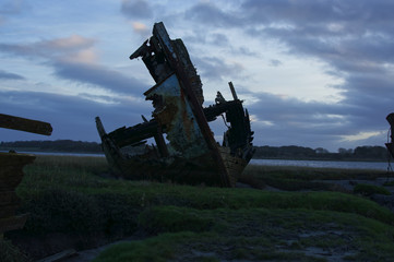 Shipwreck 01