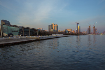 Obraz premium Baku, Azerbaijan - 02.02. 2018: Seaside boulevard. Baku is the largest city on the Caspian Sea and of the Caucasus region .