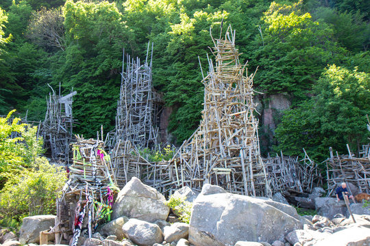 Nimis , a structure made of 75 tonnes of driftwood, Sweden