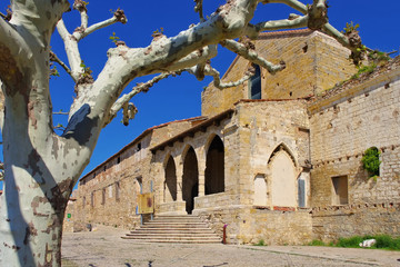 Franziskanerkloster in der mittelalterlichen Stadt Morella, Castellon in Spanien - Convent of Sant Francesc in the old medieval town of Morella in Spain