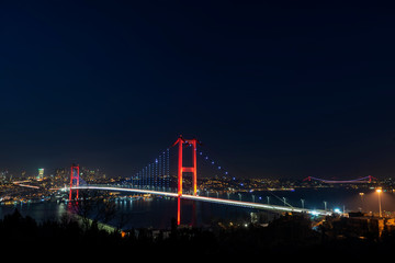 Obraz premium Fatih Sultan Mehmet Bridge (also called the Second Bosphorus Bridge) over the Bosphorus strait in Istanbul, Turkey. Built in 1988 and connecting Europe and Asia