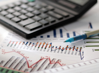 Financial accounting stock market graphs analysis