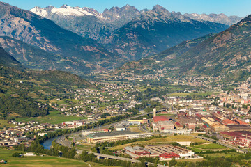 Fototapeta na wymiar Vista aerea di Aosta, Valle d'Aosta, Italia