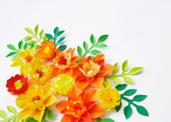 Obraz premium Flower and leaf color made of paper craft