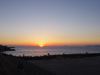伊予灘の夕日（愛媛県伊予市双海町）