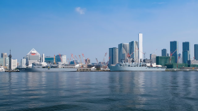 アルビオン級揚陸艦 晴海寄港