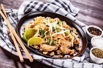 Pad thai - grilled meat and noodles