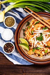 Pad thai - grilled meat and noodles