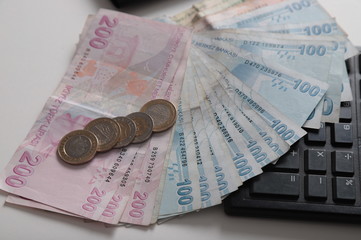 Turkish Lira banknotes 