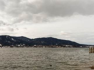 Lac de Tegern (Tegernsee) en Bavière. Vue  sur Bad Wiessee