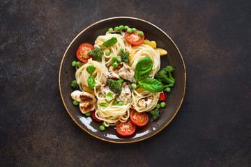 Pasta Chicken Primavera