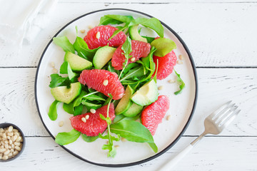 Avocado and grapefruit salad