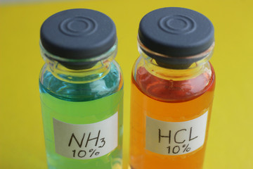 Ammonia and hydrochloric acid in glass jars with a concentration of 10 percent.