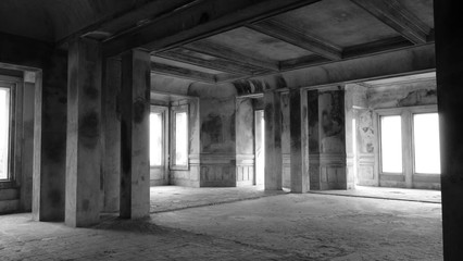 Ruinen der Kolonialzeit in Kampot, Kambodscha