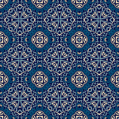 Damask seamless classic pattern. Vintage Baroque delicate vector background