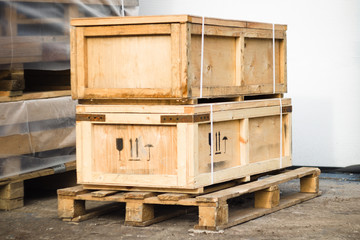 Plywood boxes cost per pallet