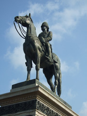 Fototapeta na wymiar King Rama V / King Rama 5 Monument