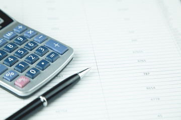 Business Calculating Invoice .