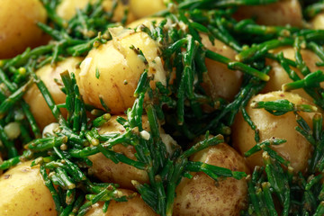 Boiled new potato with fresh samphire and garlic
