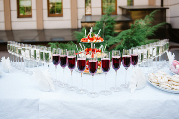 wedding glasses for wine and champagne