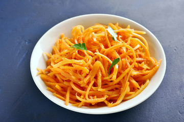 Healthy carrot salad