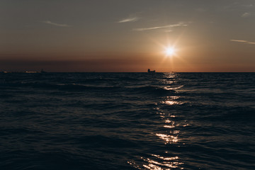 Obraz premium Suset evening on sea. Nature ocean landscape