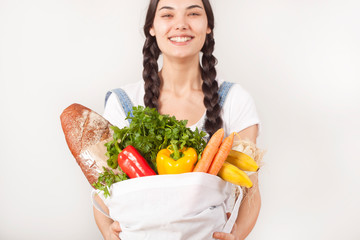 woman shopping grocery bag
