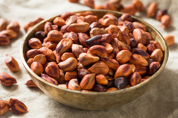 Raw Organic Jungle Peanuts