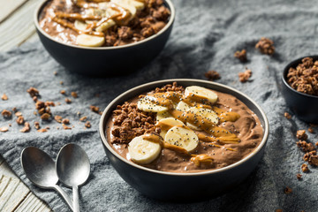 Homemade Chocolate Smoothie Bowl