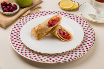 Pancake with Apple and cranberries