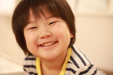 笑顔の男の子