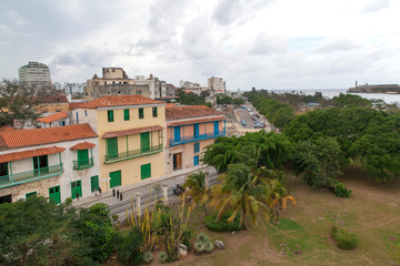 Obraz premium Havana, Cuba - 23 January 2013: Views of town center of squares and streets