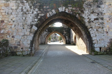 Fototapeta na wymiar ancient tunnel in a village
