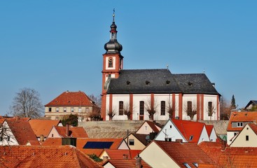 Retzbach, Pfarrkirche, Südansicht