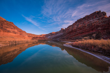 Fototapeta na wymiar Reflections Over Colorado River