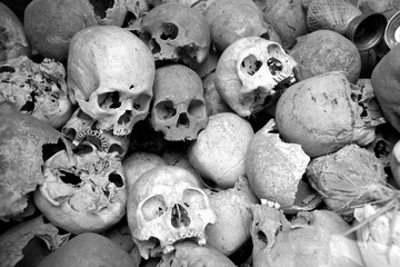 Wat Thmey 11 (Monocrome)