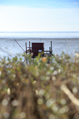 carrelet de pécheur sur la cote atlantique