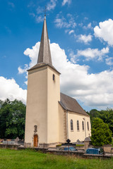 Fototapeta na wymiar Church in Colpach-Bas