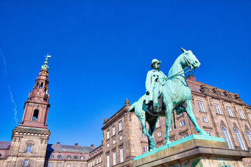 Fototapeta premium Landmark Christiansborg Palace in Copenhagen