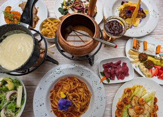 COLAGE ALIMENTOS FONDUES PASTA