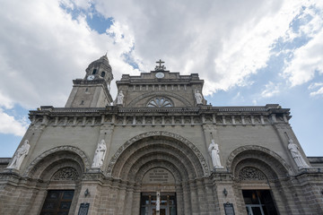 Fototapeta na wymiar Manila Metropolitan Cathedral-Basilica