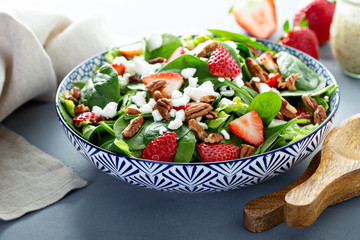 Fresh strawberries, spinach and goat cheese salad